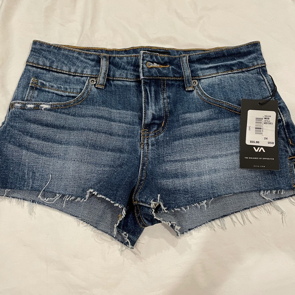 brand new rvca shorts